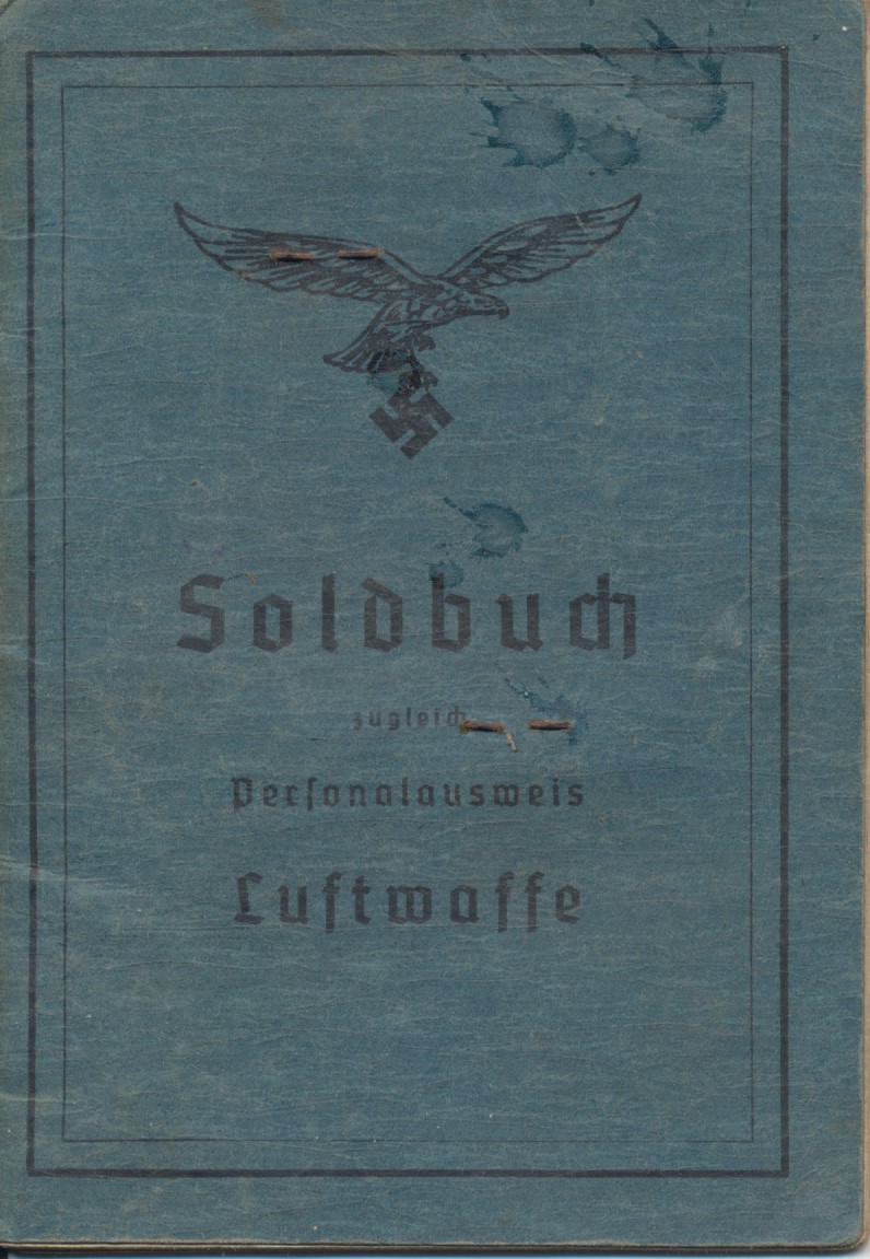 Soldbuch zugleich Personalausweis Luftwaffe Nr.8, 1944 bis 1945